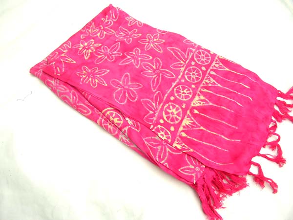 Canada beach fashions online, Garden floral print on pink indonesian fashion sarong