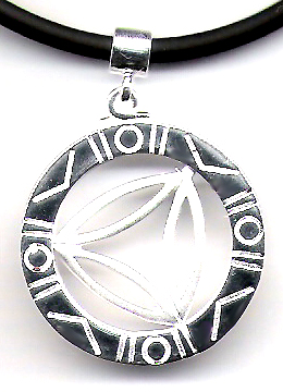 Celtic jewelry online shop, Celtic knot fashion pendant with marks decor 