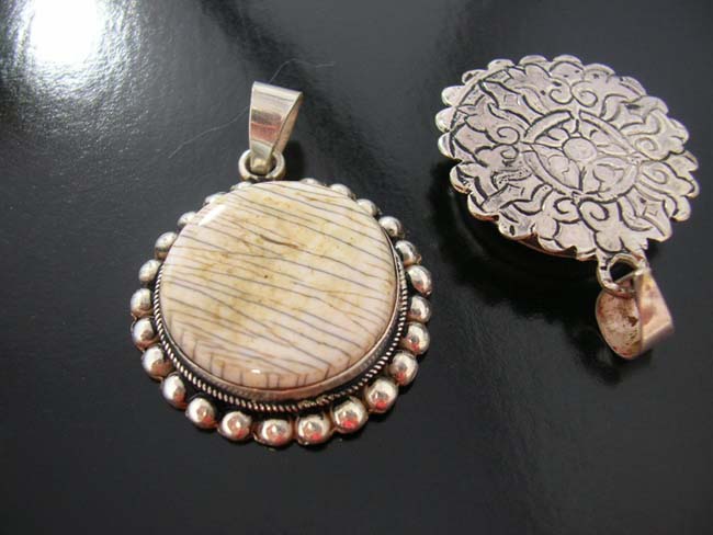 Ladies antique designs, sterling silver necklaces, quartz colored pendant, vintage fashions, fine accessory gifts   