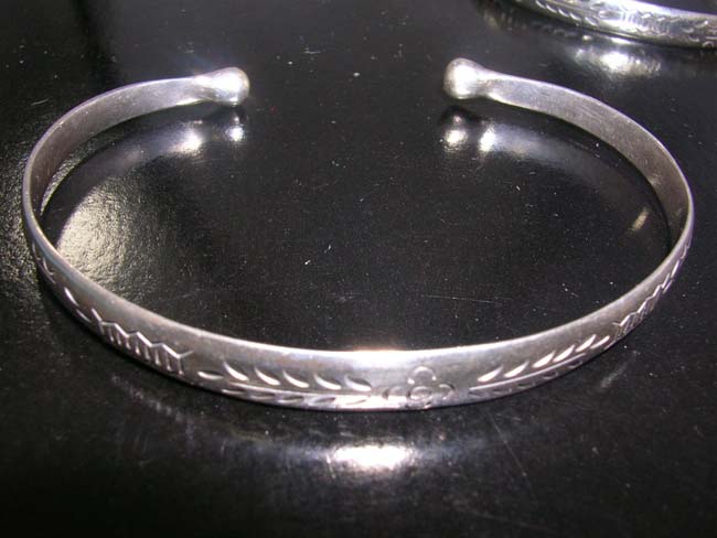 Ladies apparel accessory, 925. sterling silver fashions, vintage designed bracelet, handcrafted gifts, body decor    