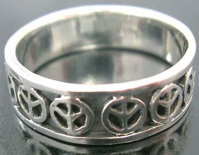 Peace sign accessories, unique sterling silver gifts, ladies hippy fashions, premier rings, beauty wear, exotic apparel      