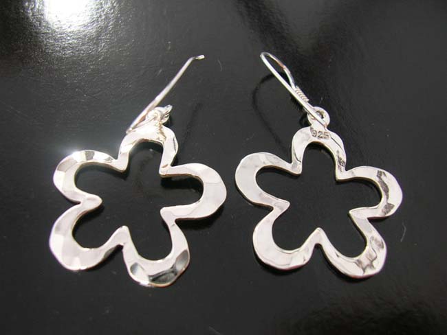 Ladies silver jewelry, garden party accessory, hot styles, beautiful earrings, new age accessory, stylish apparel, casual wear