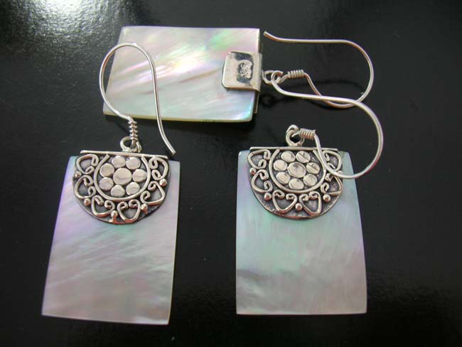 Antique styles, silver fashion earrings, premier earrings, vintage accessory, beauty gift wear, ladies seashell jewelry