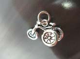 high quality 925 sterling silver  pendant in  traditional 3-wheel bicycle design 
